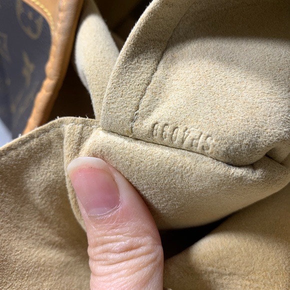 ❤️Sold❤️Louis Vuitton Galliera GM MONOGRAM - Picture 8 of 8